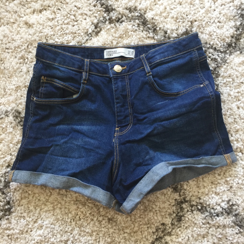 Zara// Trafaluc High Waisted Denim Short